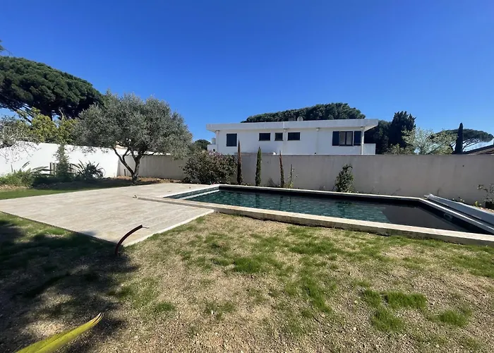 Le Jasmin By Interhome Appartement Cavalaire-sur-Mer